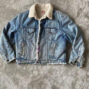 Vintage Sherpa lined jean jacket